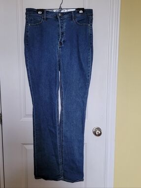 Old Navy jeans Extra High Rise Kicker Boot Cut blue denim pants button fly